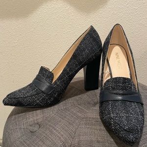 Nine West Navy Heels